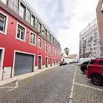 Bairro Alto Bright With Ac Elevator *