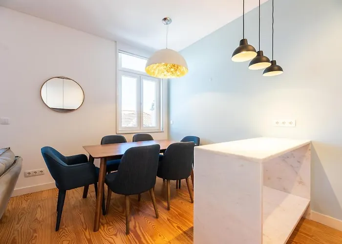 Bairro Alto Bright With Ac Elevator Lissabon