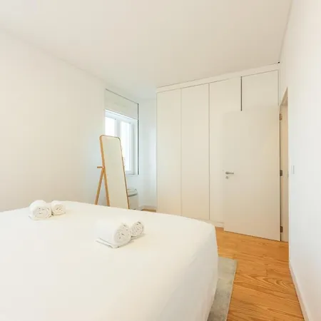 Bairro Alto Bright With Ac Elevator Лиссабон